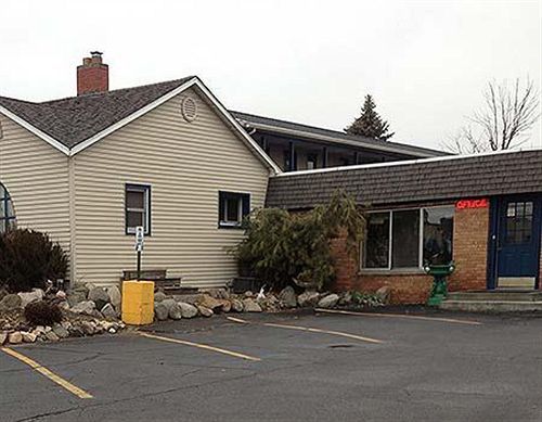 Cadet Motor Inn - Coldwater Esterno foto